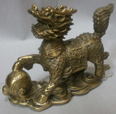 銅鑄麒麟——南岳區(qū)明達工藝品攤的經(jīng)典成套工藝品