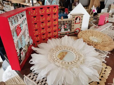 青春作伴好還鄉(xiāng) 鄉(xiāng)土工藝品的品牌化與情感營(yíng)銷(xiāo)